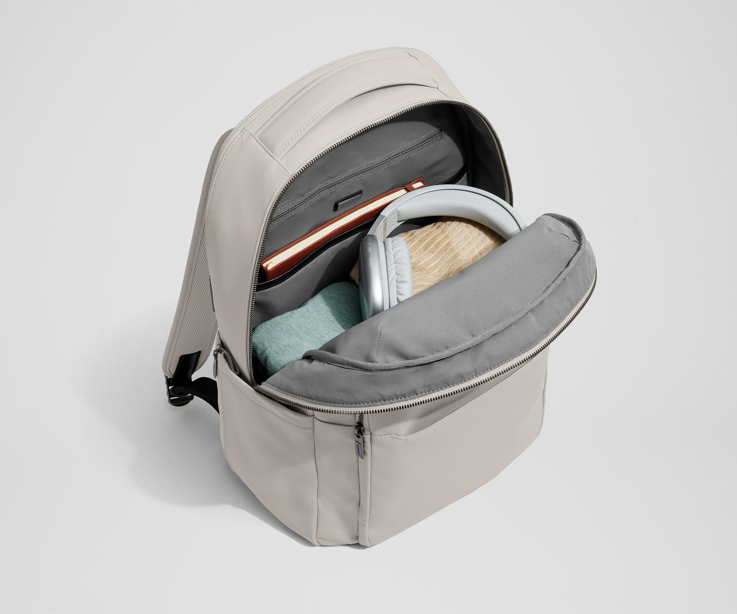 The Commuter Backpack in Cloud Gray