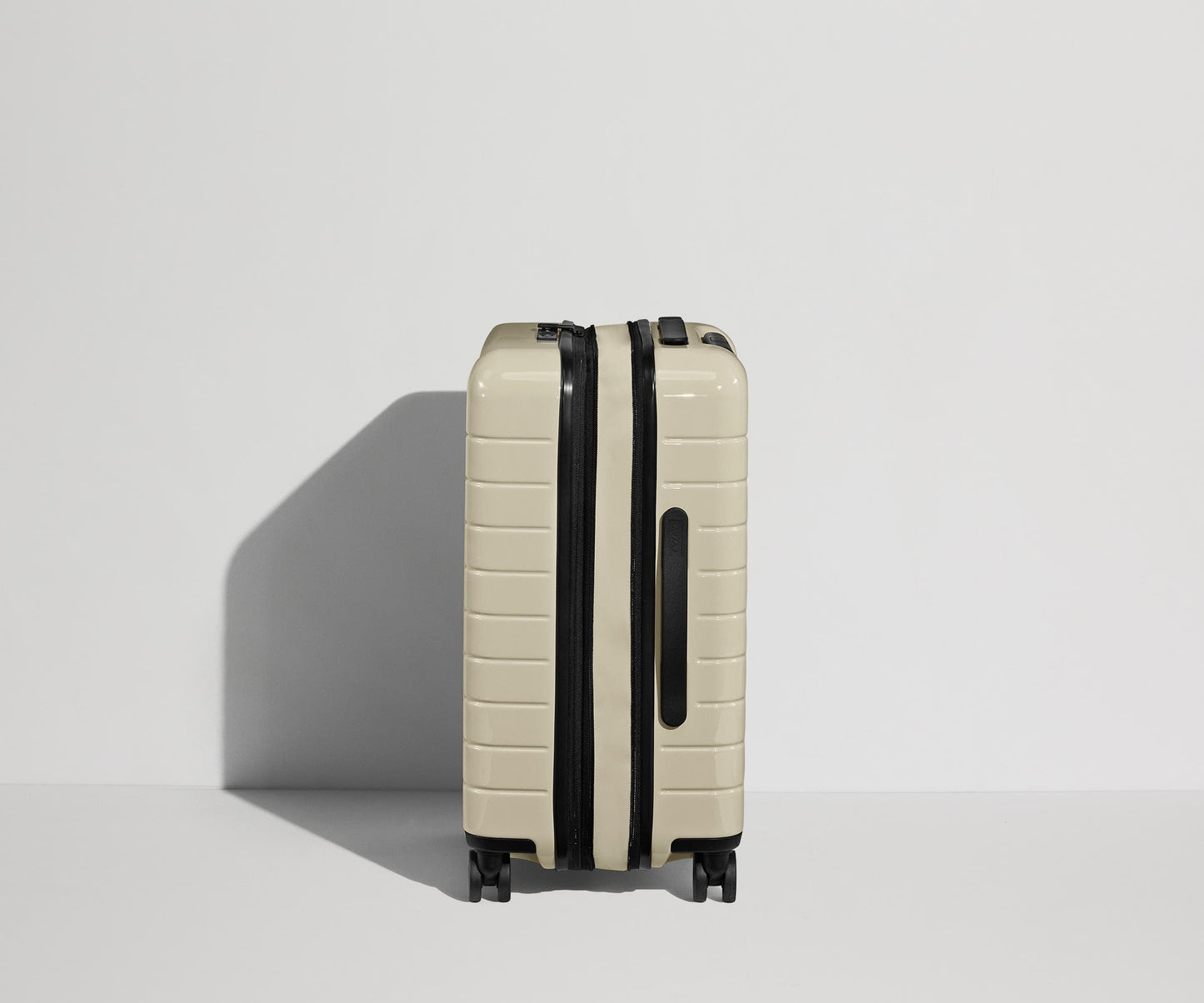 The Carry-On Flex in Salt White (Gloss)