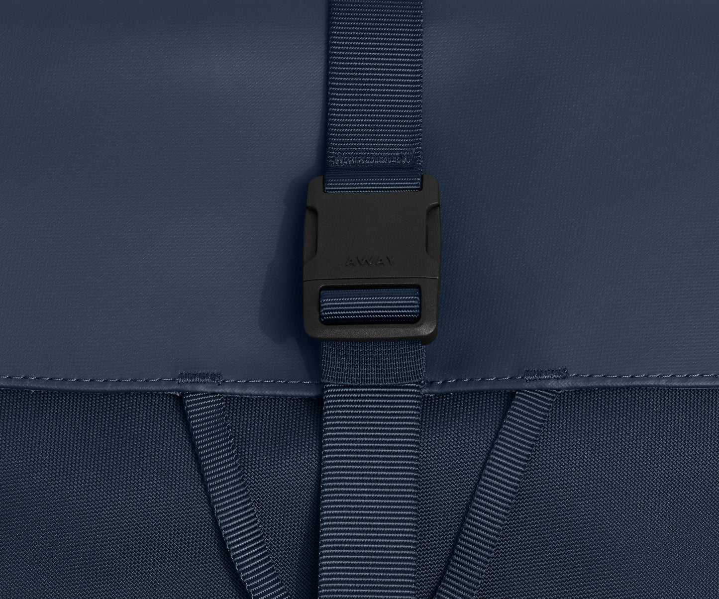 Active Hanging Toiletry Bag in Navy Blue