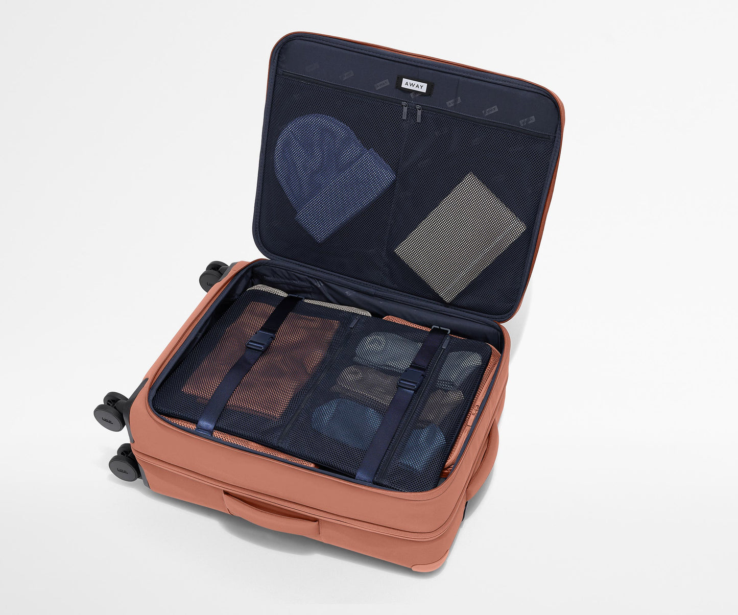 The Softside Medium in Clay Pink