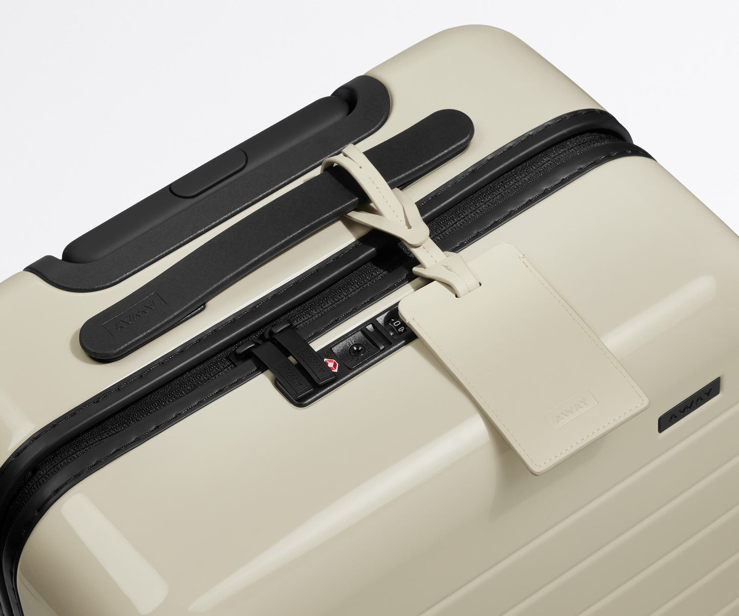 The Luggage Tag in Salt White