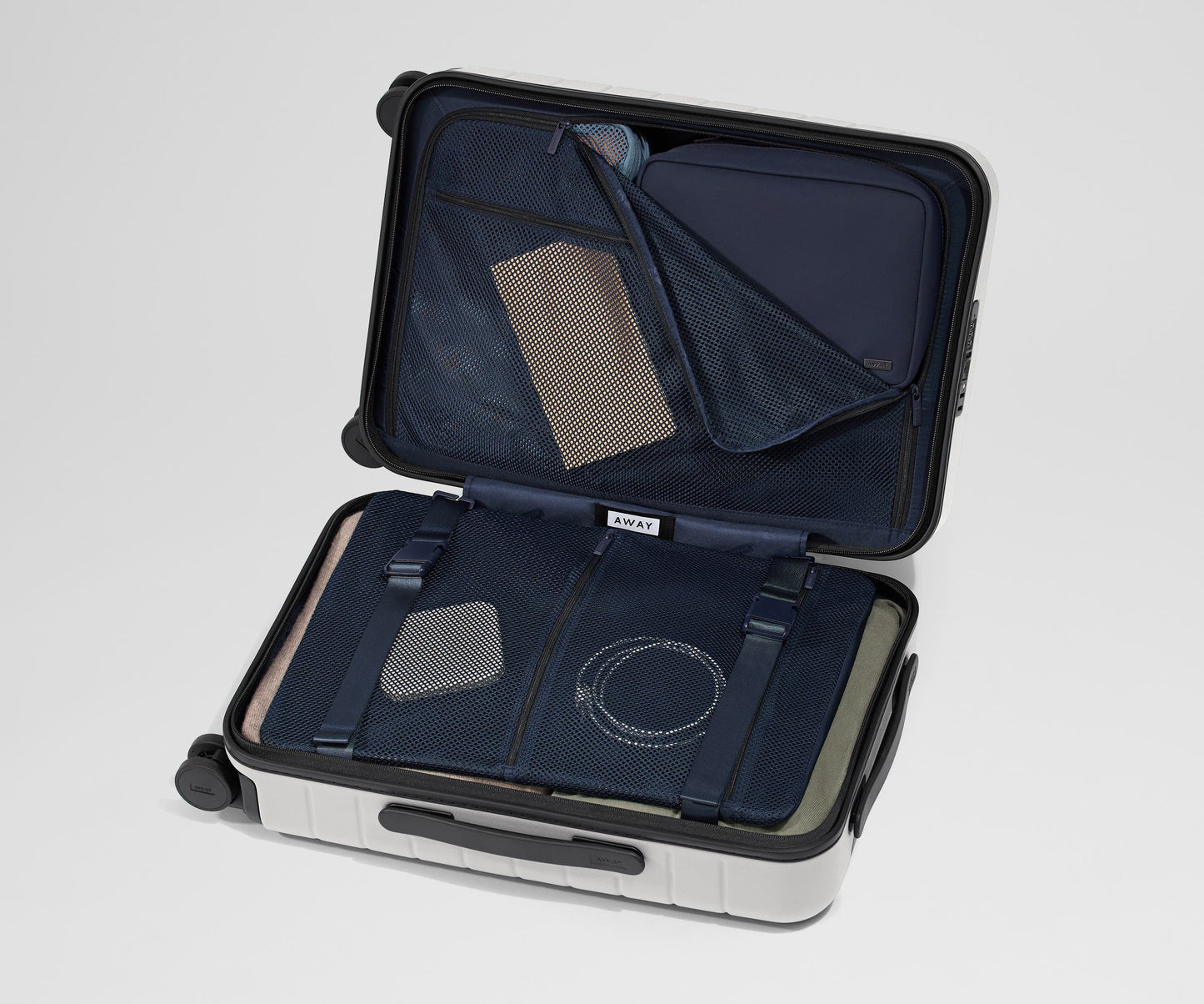 The Executive Carry-On in Cloud Gray