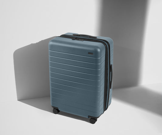 The Medium Flex in Coast Blue