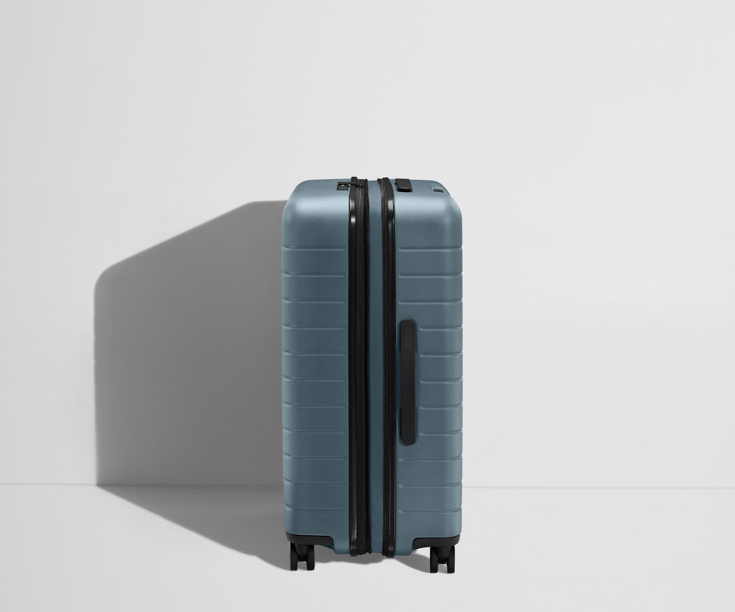 The Medium Flex in Coast Blue