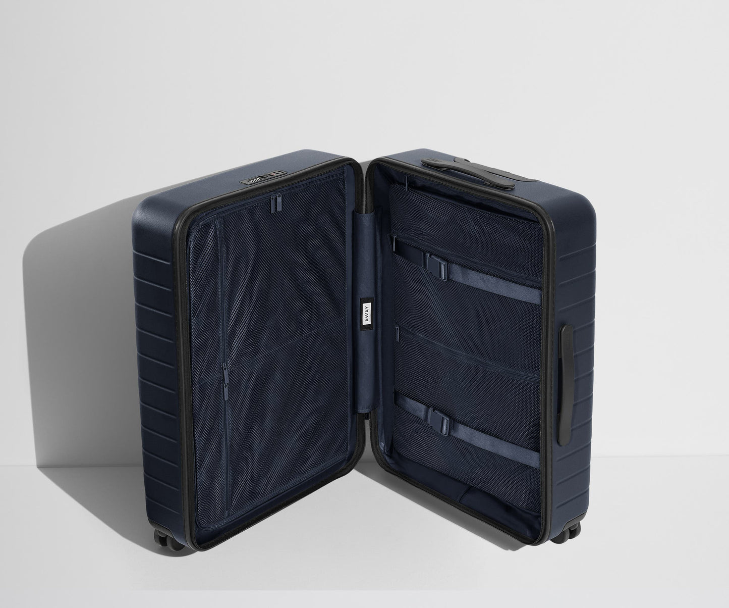 The Medium in Coast Blue
