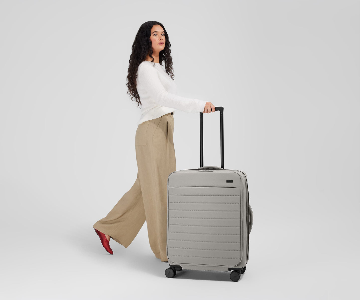 The Softside Medium in Cloud Gray