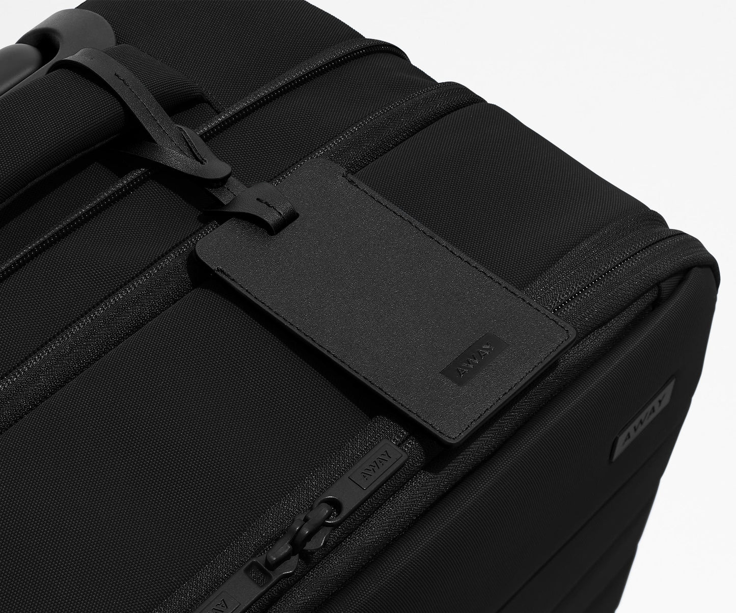 The Softside Medium in Jet Black