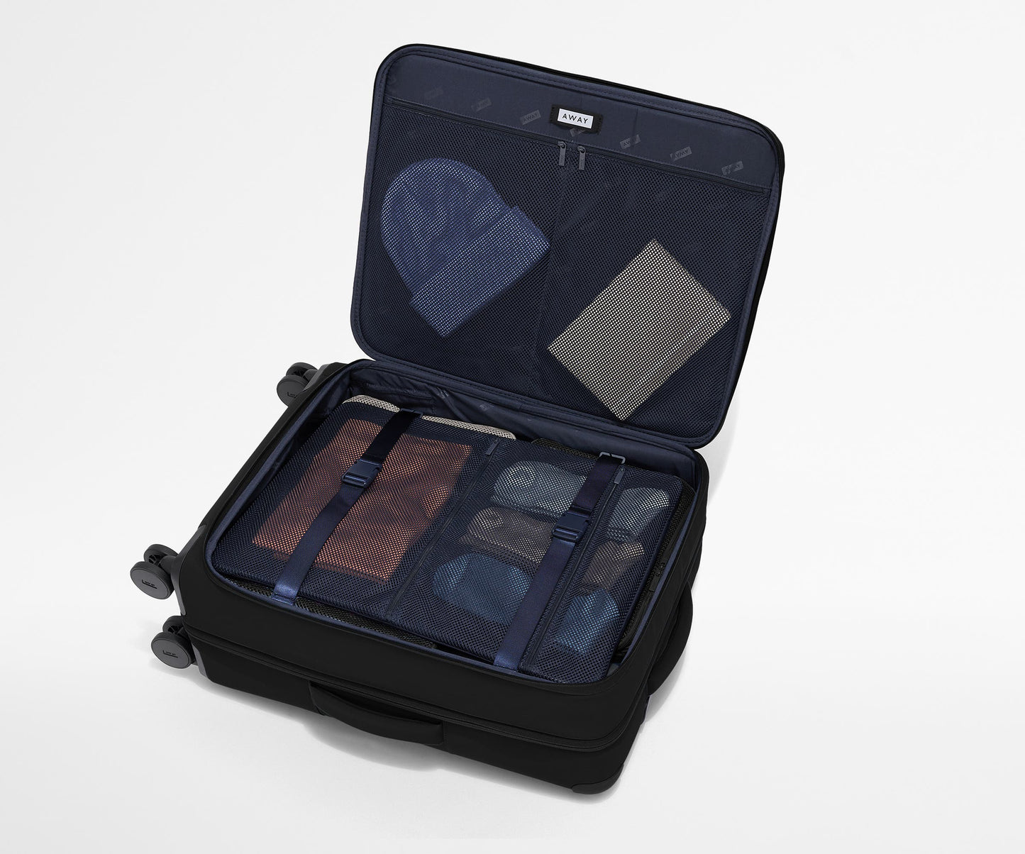 The Softside Medium in Jet Black