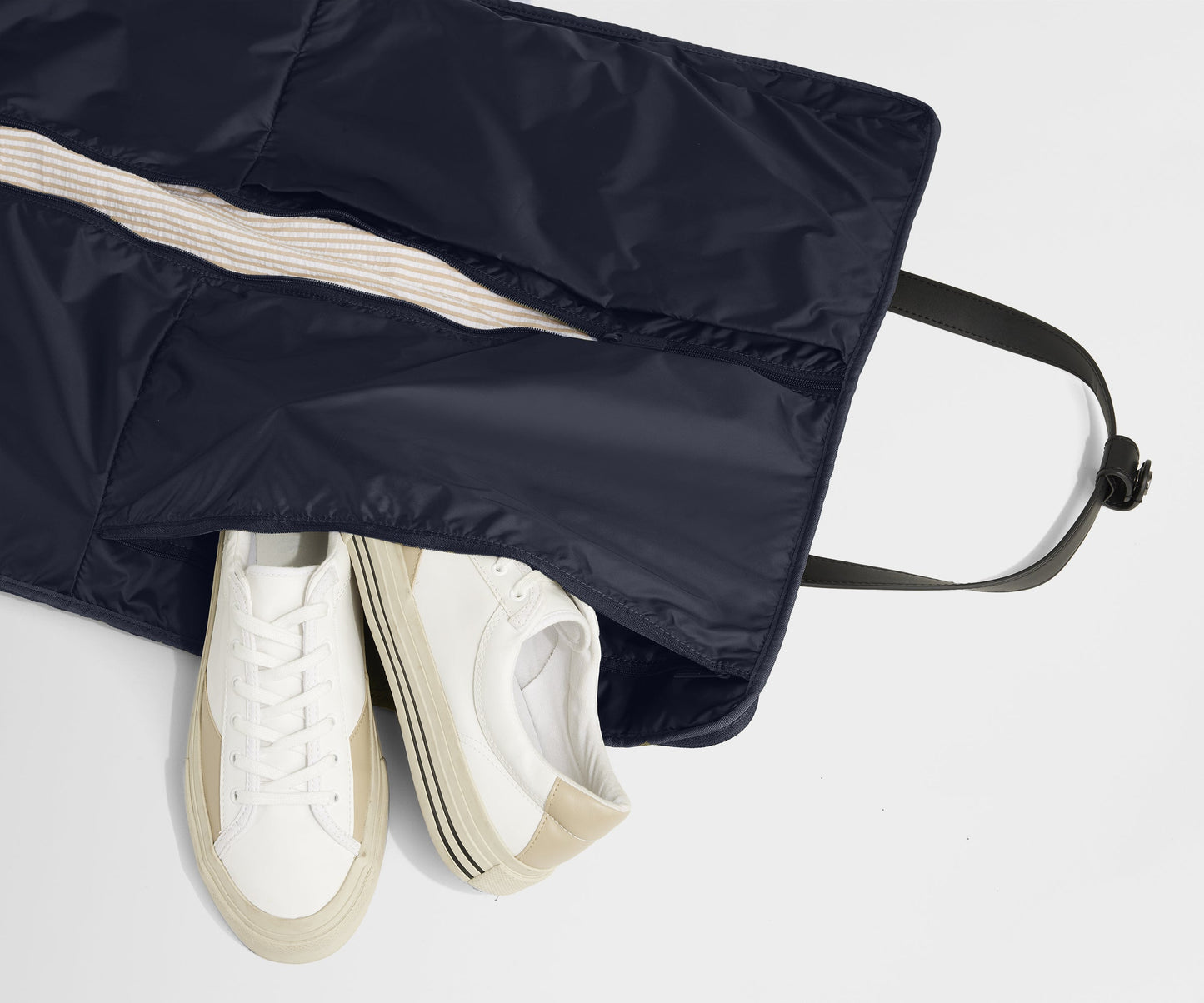 Garment Duffle in Navy Blue