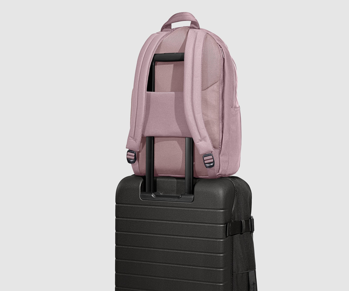 Active Backpack 26L in Meadow Mauve