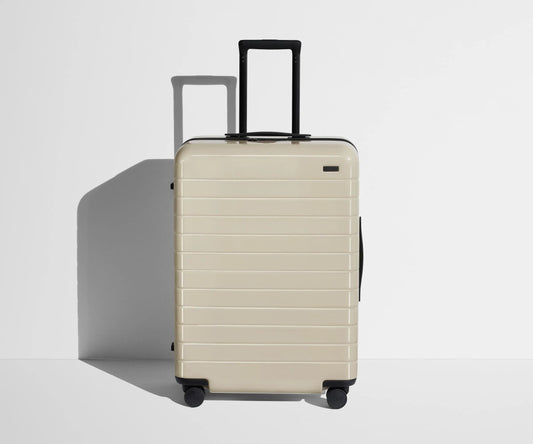 The Medium in Salt White (Gloss)