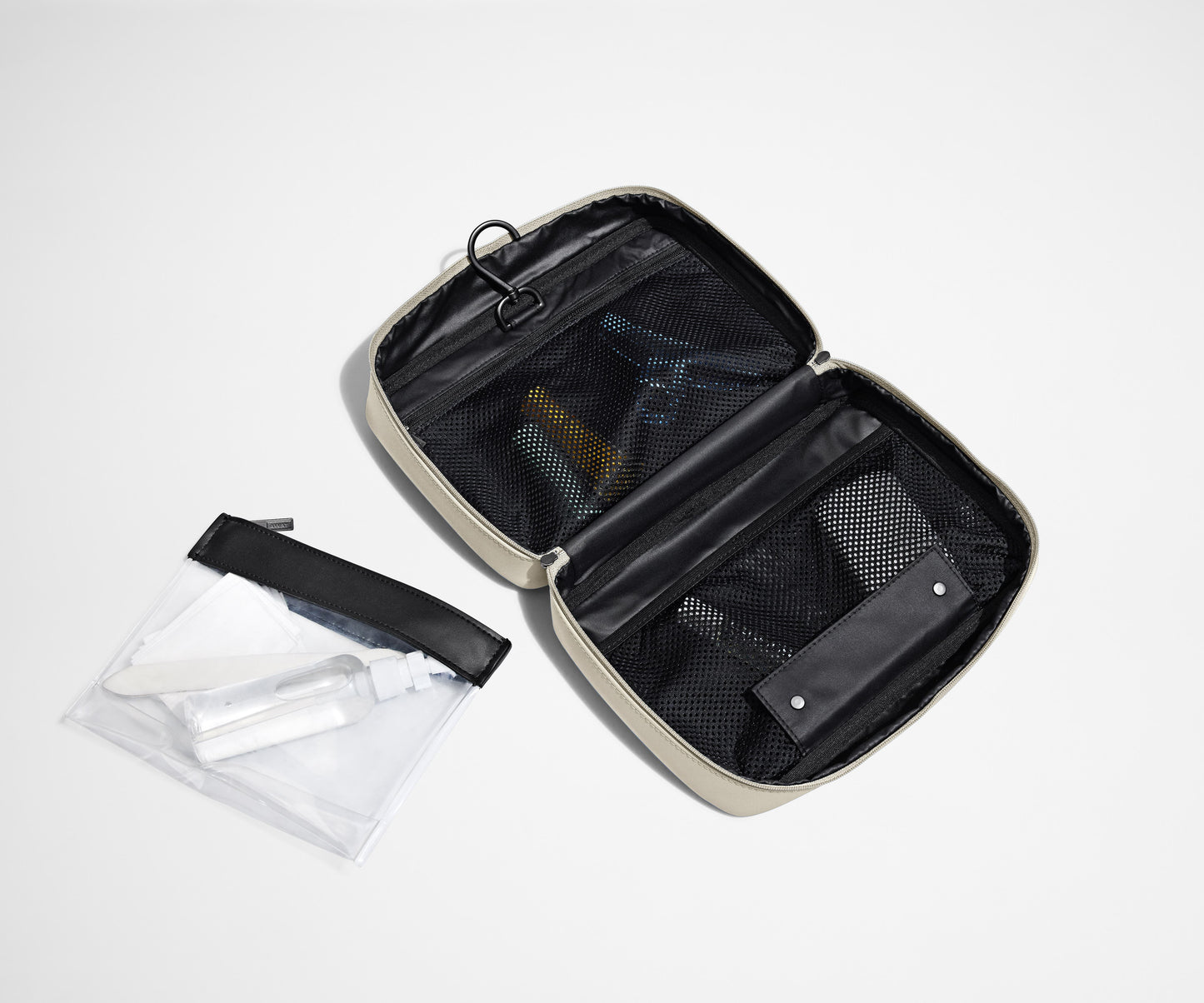 The Hanging Toiletry Bag in Salt White